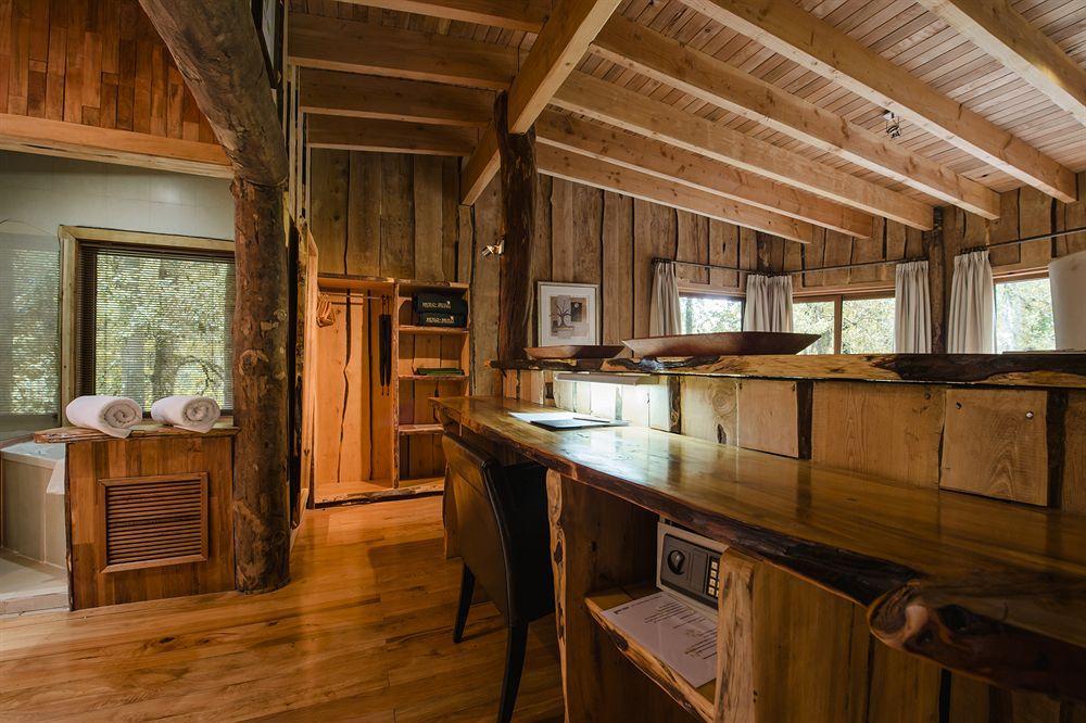 Huilo Huilo Nawelpi Lodge Puerto Fuy Luaran gambar