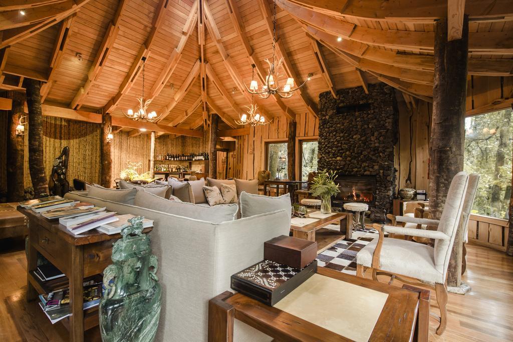 Huilo Huilo Nawelpi Lodge Puerto Fuy Luaran gambar