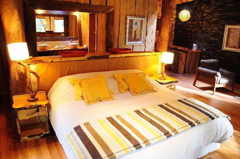Huilo Huilo Nawelpi Lodge Puerto Fuy Luaran gambar